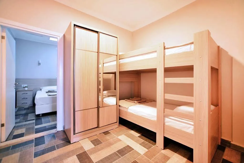 M Suite Butik Apart Hotel Битез