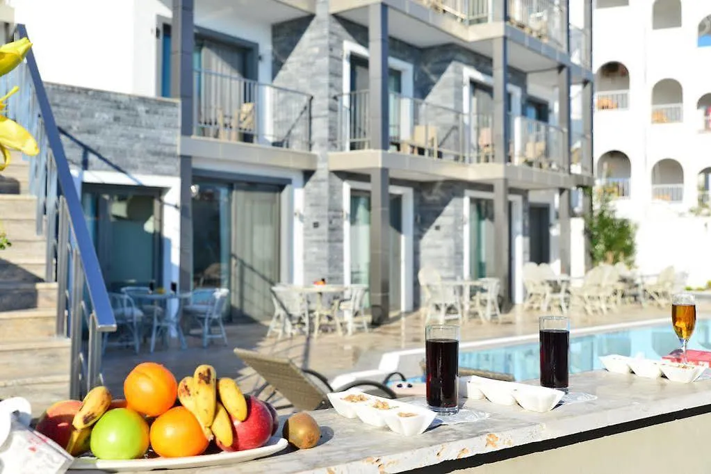 M Suite Butik Apart Hotel Битез